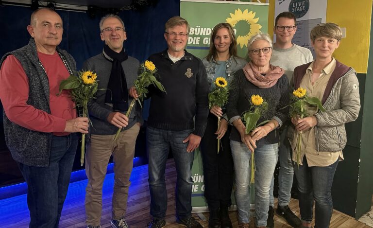 Viele neue Gesichter im Vorstand: Weber und Ponsold Sprecher*innen